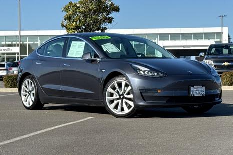 tesla model 3 2019 5YJ3E1EA2KF302352 image tesla model 3 2019 5YJ3E1EA2KF302352 image